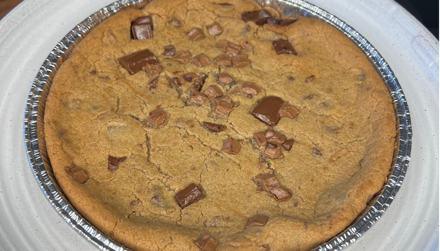 Colossal Cookie image