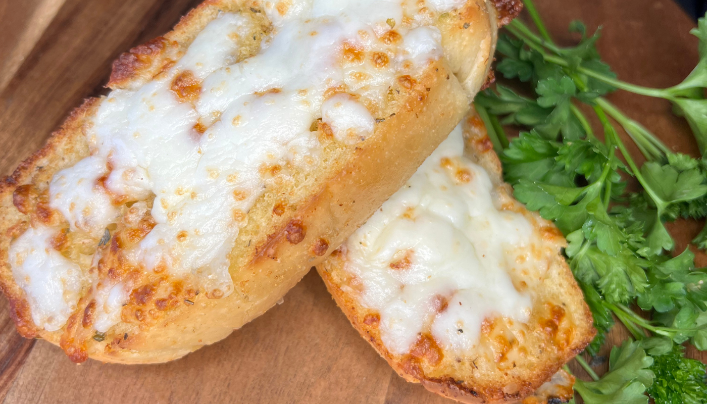 Garlic Bread With Mozzarella image