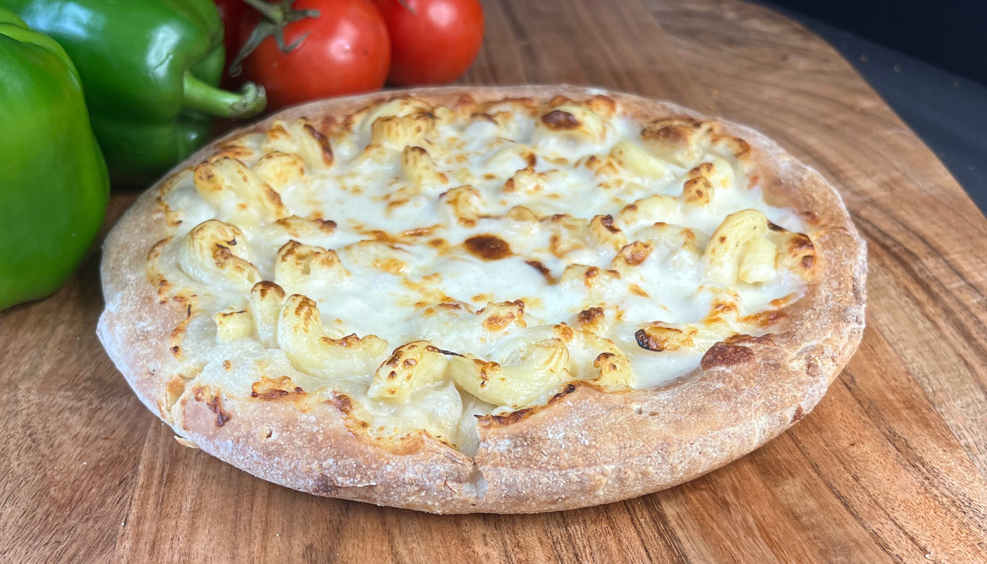 Mac N Cheese Pie image